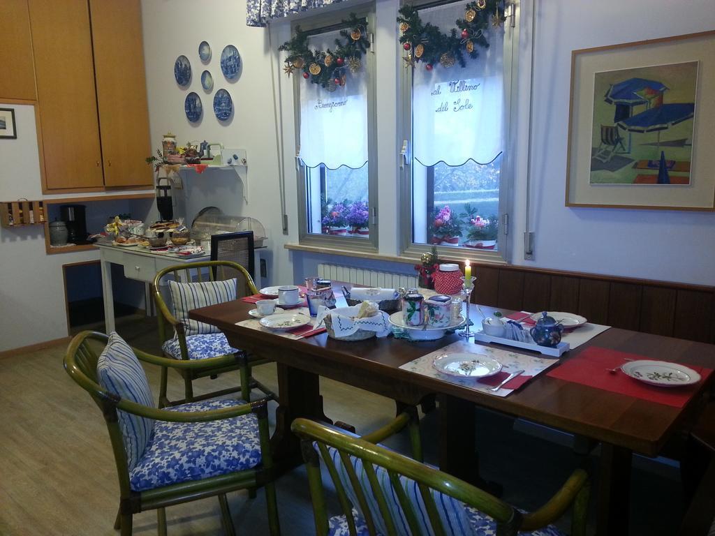 Al Villino Del Sole Bed & Breakfast Fano Bagian luar foto
