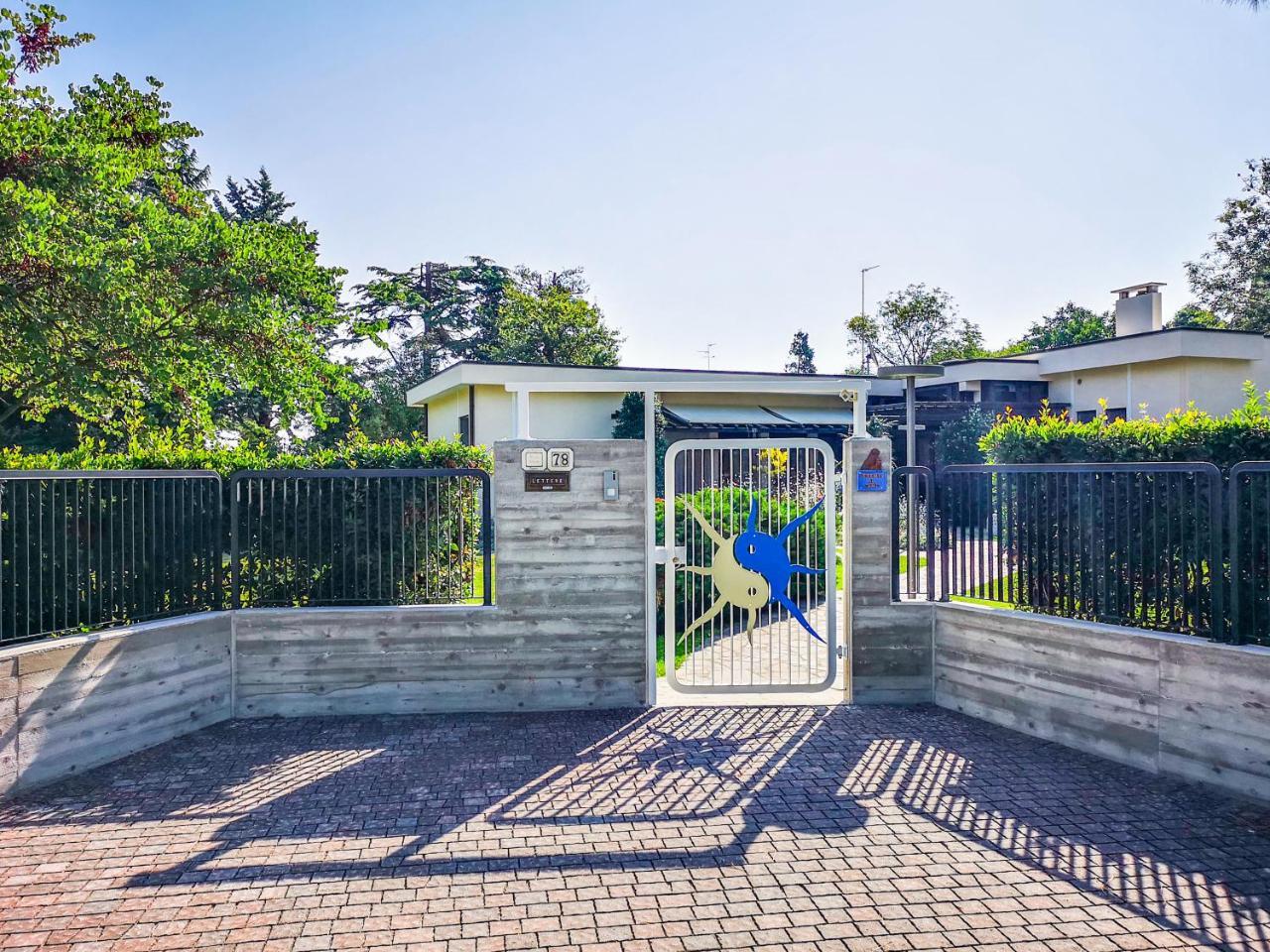 Al Villino Del Sole Bed & Breakfast Fano Bagian luar foto