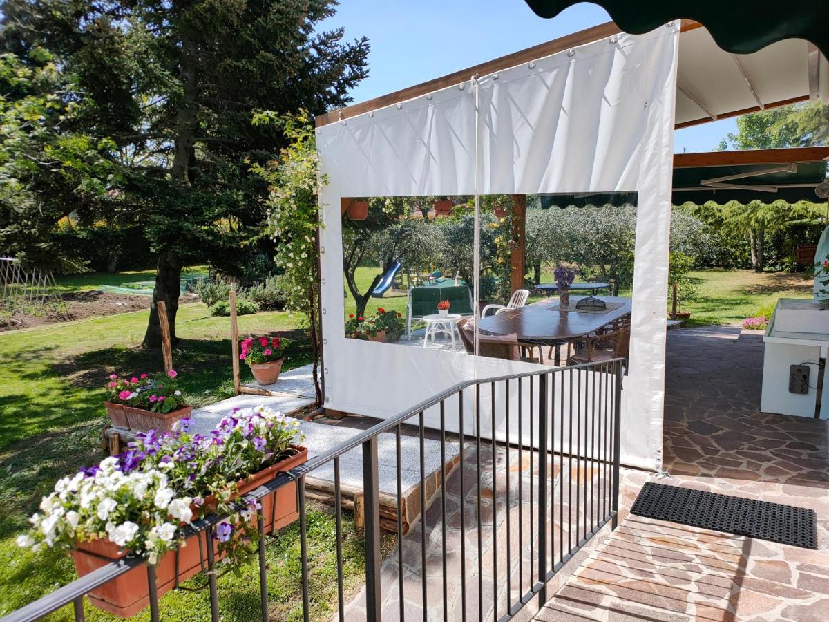 Al Villino Del Sole Bed & Breakfast Fano Bagian luar foto